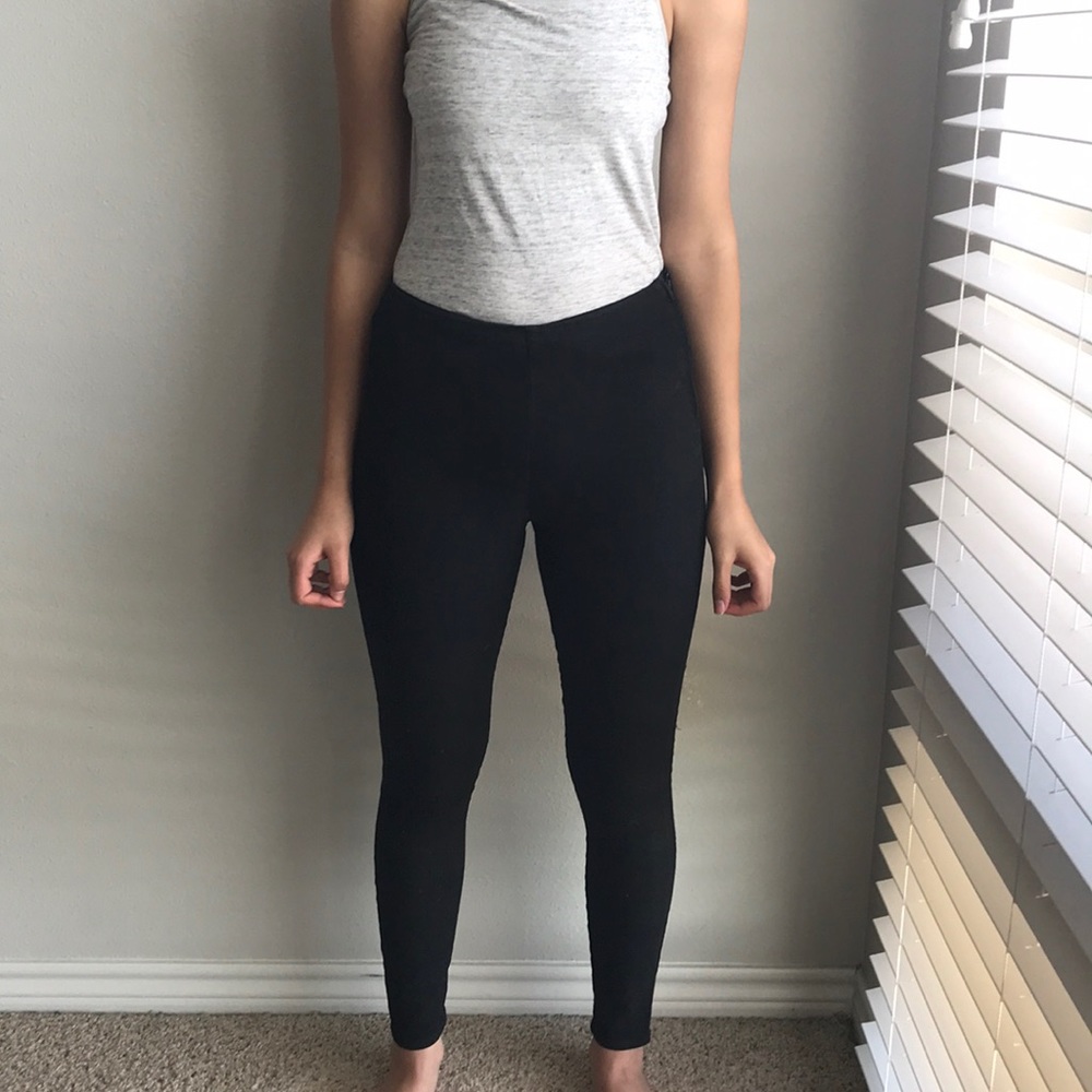 Black fitted slacks